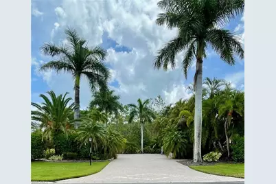 4928 Coach Ln, Naples, FL 34114 - Photo 1