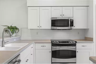 25040 Bay Cedar Dr, Bonita Springs, FL 34134 - Photo 13