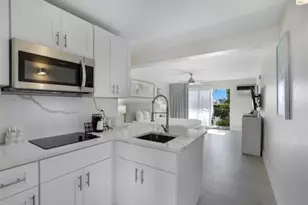 900 Broad Ave S, Naples, FL 34102 - Photo 5