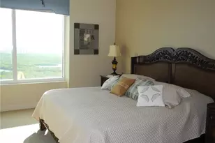 445 Cove Tower Dr, Naples, FL 34110 - Photo 17