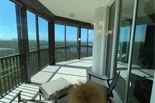 445 Cove Tower Dr, Naples, FL 34110 - Photo 21