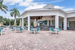 2375 Mont Claire Dr, Naples, FL 34109 - Photo 47