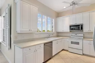 2375 Mont Claire Dr, Naples, FL 34109 - Photo 13