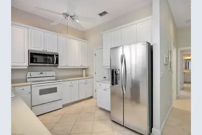 2375 Mont Claire Dr #D202, Naples, FL 34109 - Photo 15