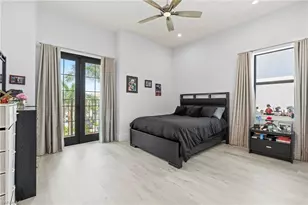 388 Pine Ave, Naples, FL 34108 - Photo 29