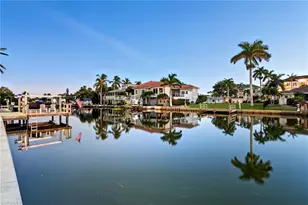 388 Pine Ave, Naples, FL 34108 - Photo 31