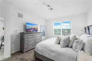 5576 Lago Villaggio Way, Naples, FL 34104 - Photo 13