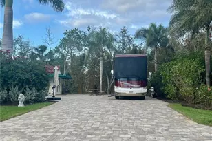 4710 Southern Breeze Dr, Naples, FL 34114 - Photo 1