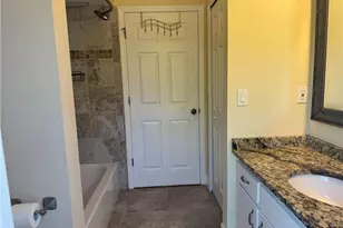 911 SE 21st Ln, Cape Coral, FL 33990 - Photo 19