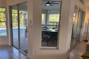 911 SE 21st Ln, Cape Coral, FL 33990 - Photo 21