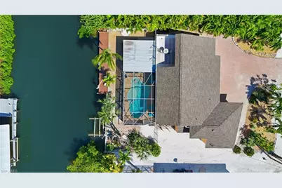 421 Connecticut St, Fort Myers Beach, FL 33931 - Photo 17