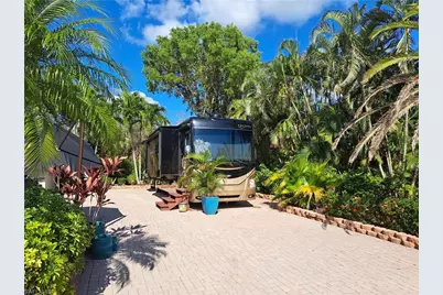 4786 Southern Breeze Dr, Naples, FL 34114 - Photo 3