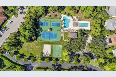 990 Tivoli Ct, Naples, FL 34104 - Photo 39