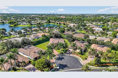 990 Tivoli Ct, Naples, FL 34104 - Photo 35