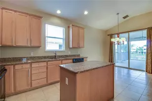 28622 San Lucas Ln, Bonita Springs, FL 34135 - Photo 7