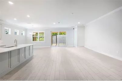 388 Grace Bay Ln, Naples, FL 34114 - Photo 3