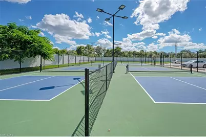 388 Grace Bay Ln, Naples, FL 34114 - Photo 31