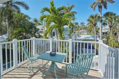 231 11th Ave S, Naples, FL 34102 - Photo 15