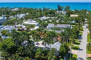 1100 3rd St S, Naples, FL 34102 - Photo 19