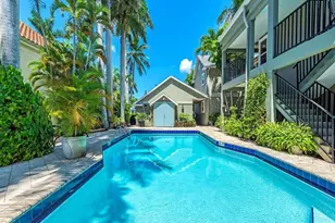 1100 3rd St S, Naples, FL 34102 - Photo 17