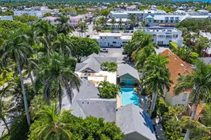 1100 3rd St S, Naples, FL 34102 - Photo 21