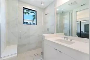 1130 3rd Ave S, Naples, FL 34102 - Photo 17