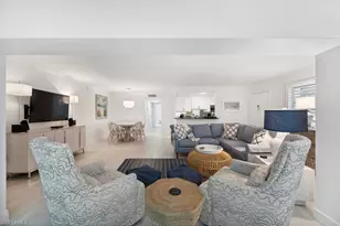 222 Harbour Dr, Naples, FL 34103 - Photo 3