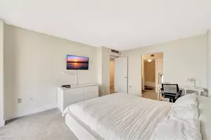 440 Seaview Ct, Marco Island, FL 34145 - Photo 17