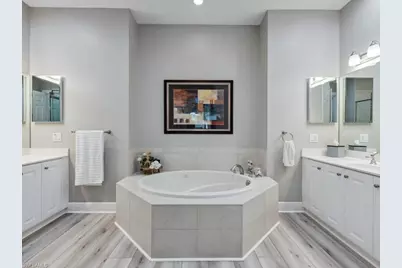 9270 Campanile Cir #202, Naples, FL 34114 - Photo 13