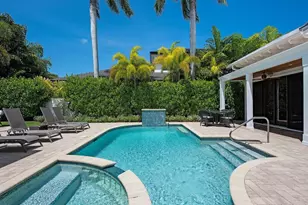 354 1st Ave N, Naples, FL 34102 - Photo 9