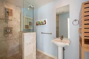 354 1st Ave N, Naples, FL 34102 - Photo 25