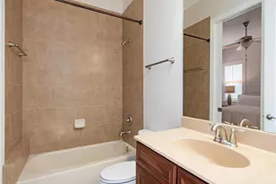 431 1st Ave N, Naples, FL 34102 - Photo 17