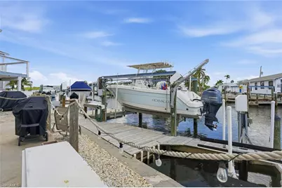 850 Oak St, Fort Myers Beach, FL 33931 - Photo 29