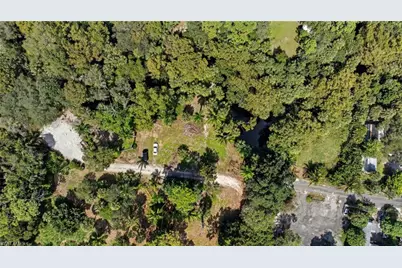 12025 Carpenter Ln, Bonita Springs, FL 34135 - Photo 17