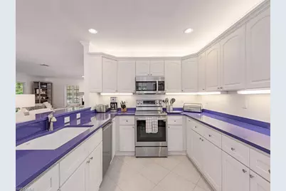 206 1st Ave N, Naples, FL 34102 - Photo 9