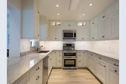 271 1st Ave S, Naples, FL 34102 - Photo 5