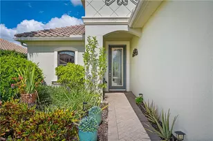 3585 Canopy Cir, Naples, FL 34120 - Photo 7