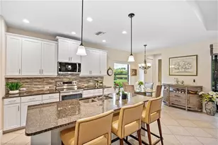 3585 Canopy Cir, Naples, FL 34120 - Photo 23
