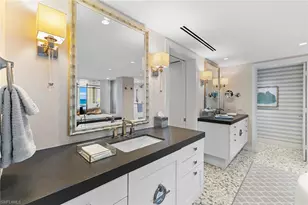 11125 Gulf Shore Dr, Naples, FL 34108 - Photo 19