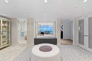 11125 Gulf Shore Dr, Naples, FL 34108 - Photo 21