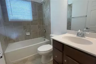 10100 Tin Maple Dr, Estero, FL 33928 - Photo 31