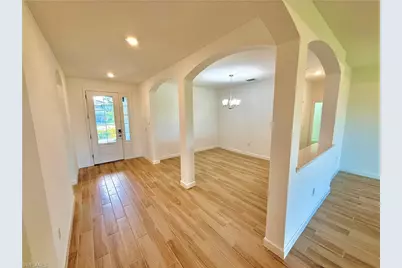 1785 Hagen Ct, Naples, FL 34120 - Photo 11