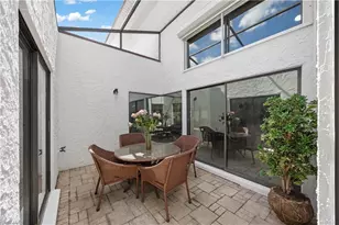 588 Tierra Mar Ln, Naples, FL 34108 - Photo 17