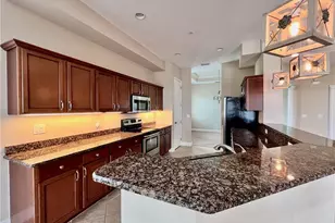 174 Shadroe Cove Cir, Cape Coral, FL 33991 - Photo 13