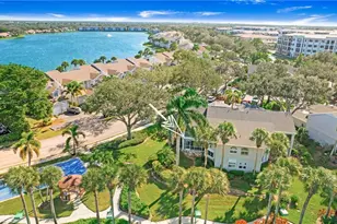 2530 Citrus Lake Dr, Naples, FL 34109 - Photo 35