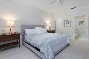 606 Arbor Lake Dr, Naples, FL 34110 - Photo 13