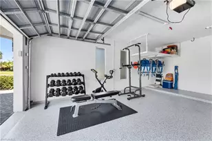 718 Old Trail Dr, Naples, FL 34103 - Photo 19