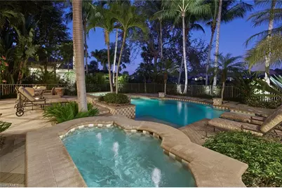 2944 Bellflower Ln, Naples, FL 34105 - Photo 9