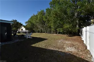 3125 Barrett Ave, Naples, FL 34112 - Photo 7