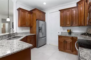 3790 31st Ave NE, Naples, FL 34120 - Photo 9